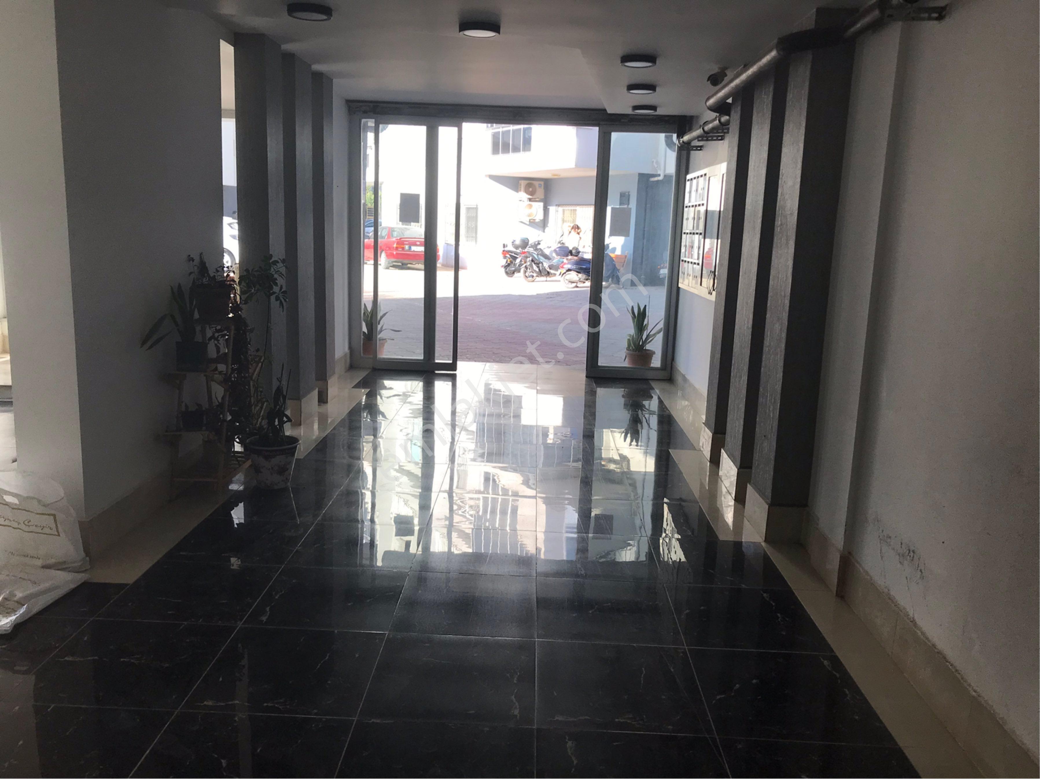Erdemli De Satılık Denize Nazır 4+1 Daire - Görsel 8