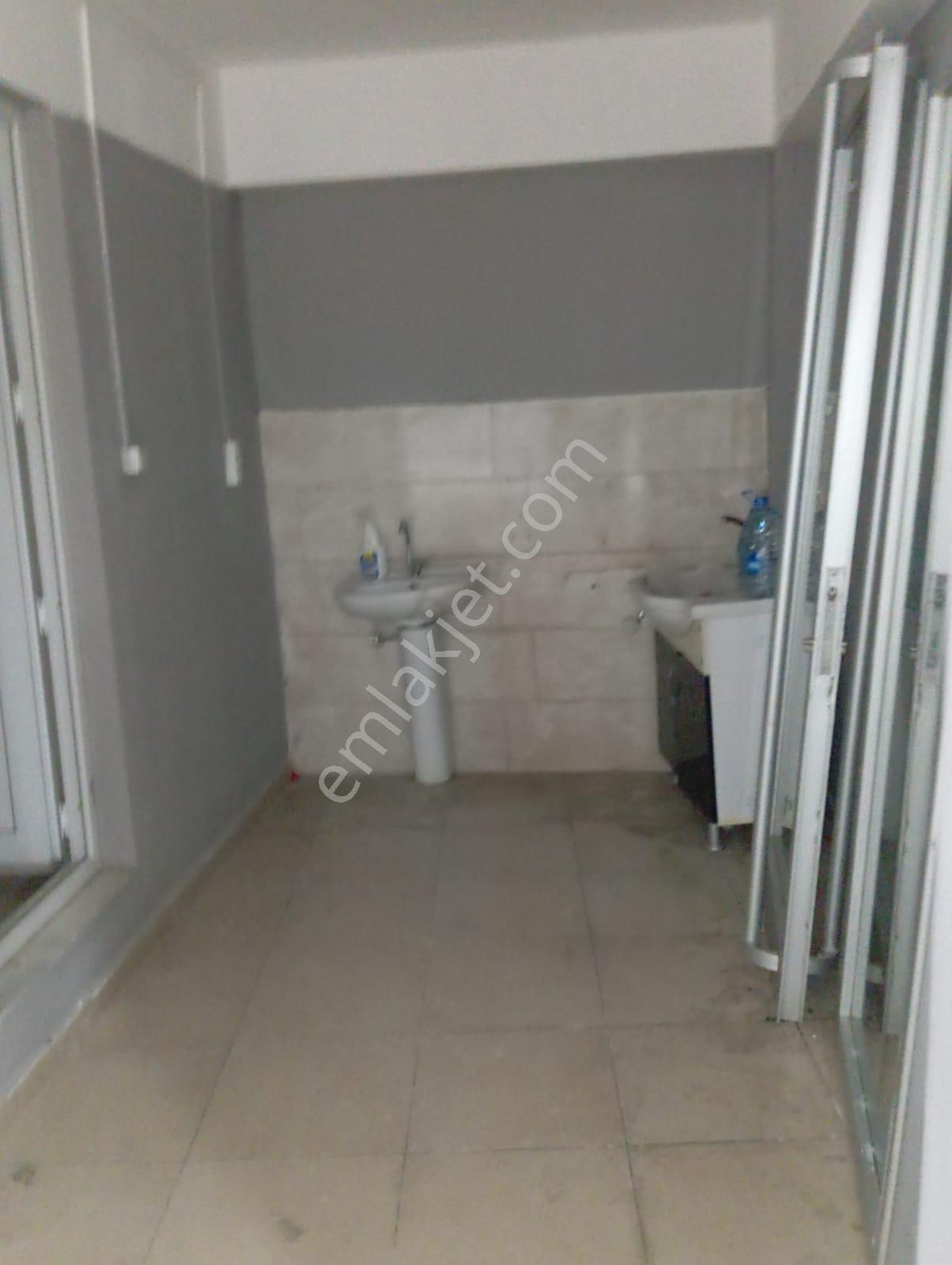 Onyılgayrimenkul Aliağa Çanakkale Yolluna Cepheli Kiralık İşyeri - Görsel 18