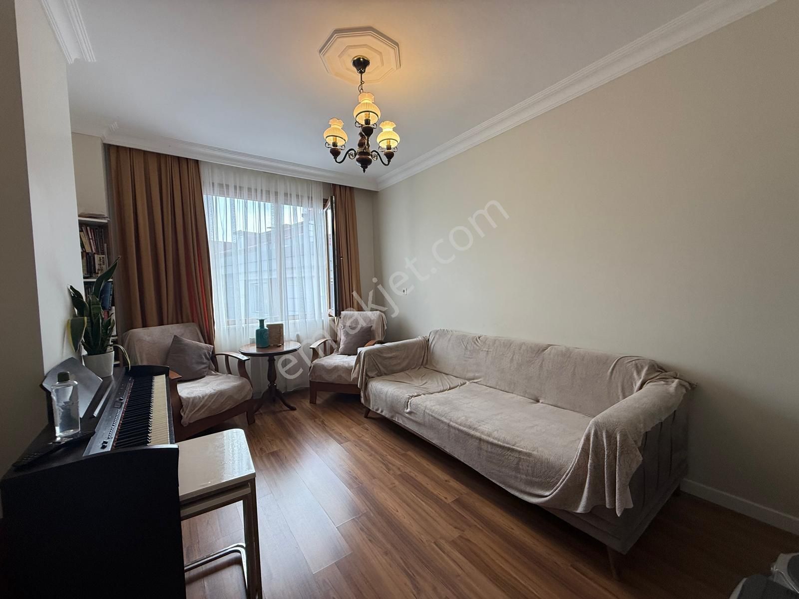 Bahçelievler Merkez'de 5 Yıllık Binada 3+2 Ön Cephe Dubleks - Görsel 8