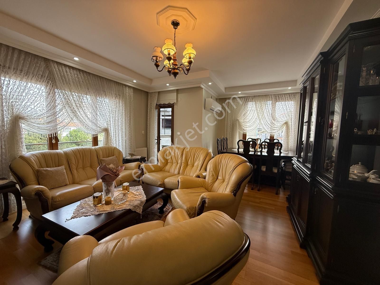 Bahçelievler Merkez'de 5 Yıllık Binada 3+2 Ön Cephe Dubleks - Görsel 4