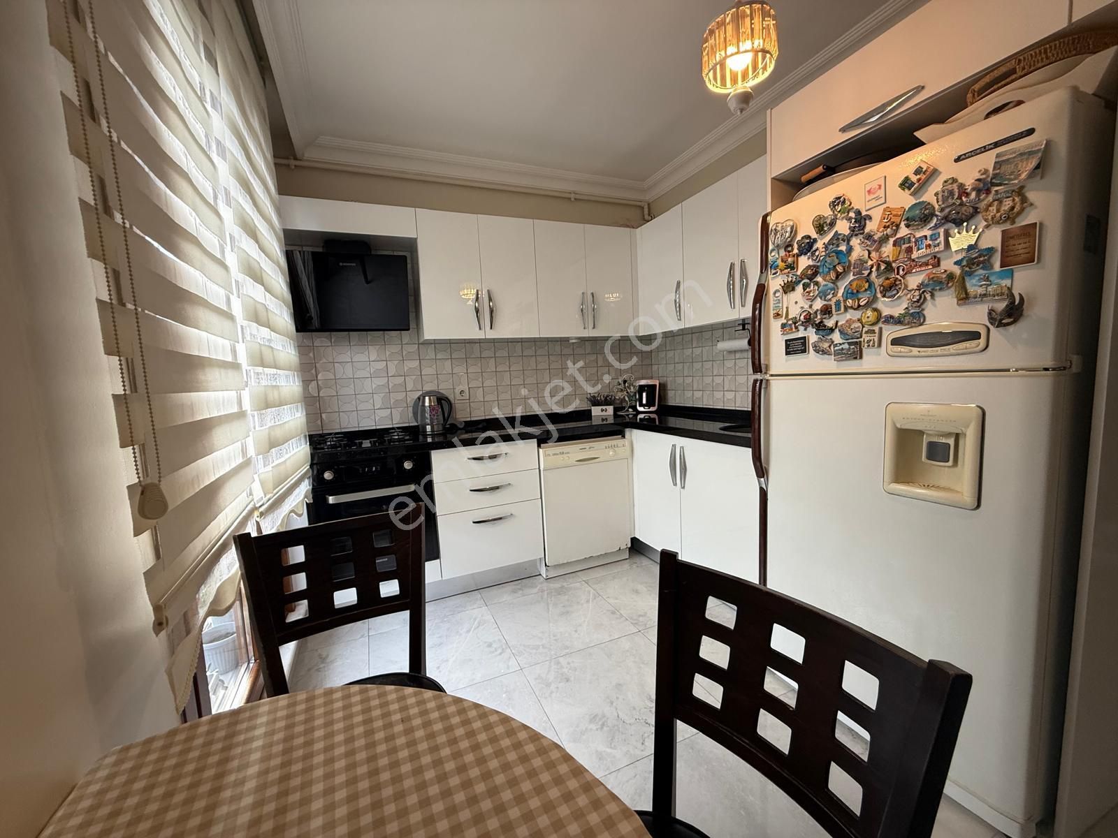 Bahçelievler Merkez'de 5 Yıllık Binada 3+2 Ön Cephe Dubleks - Görsel 6