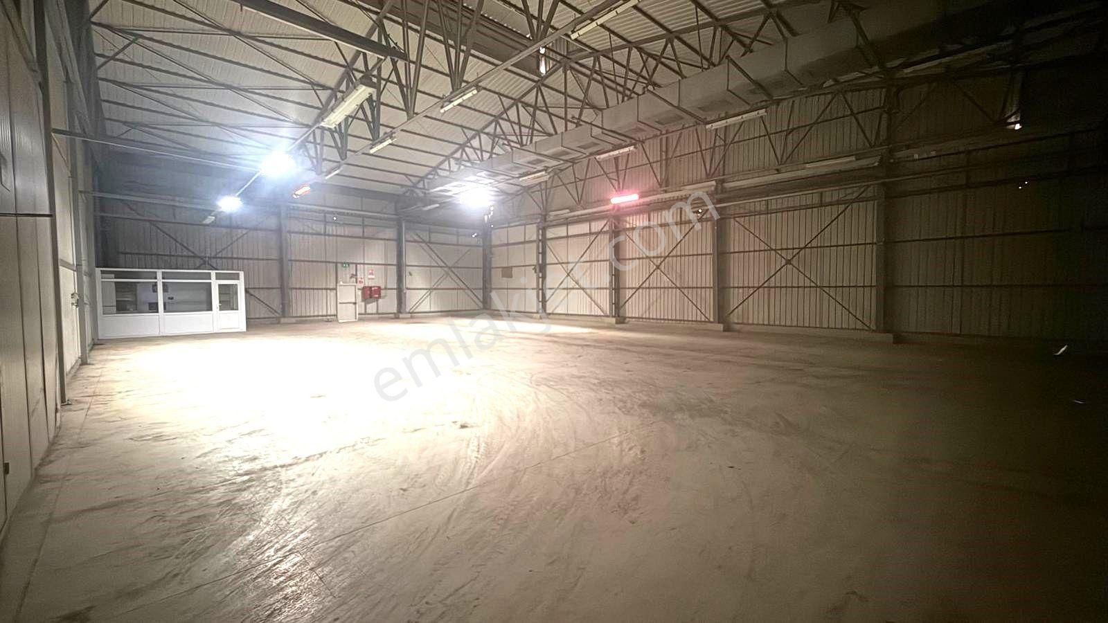 Zorlu Gayrimenkul'den Organize Sanayi İçerisinde 12000m2 Aylık Kiralık - Görsel 24
