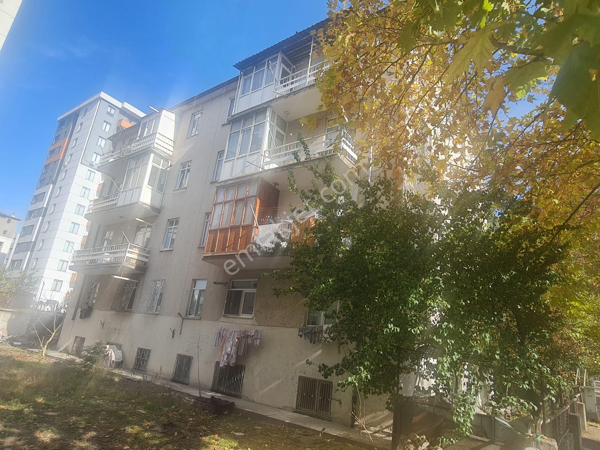 Kılıçarslan Mahallesinde Yatırımlık 2+1 Kombili Satılık Daire - Görsel 3