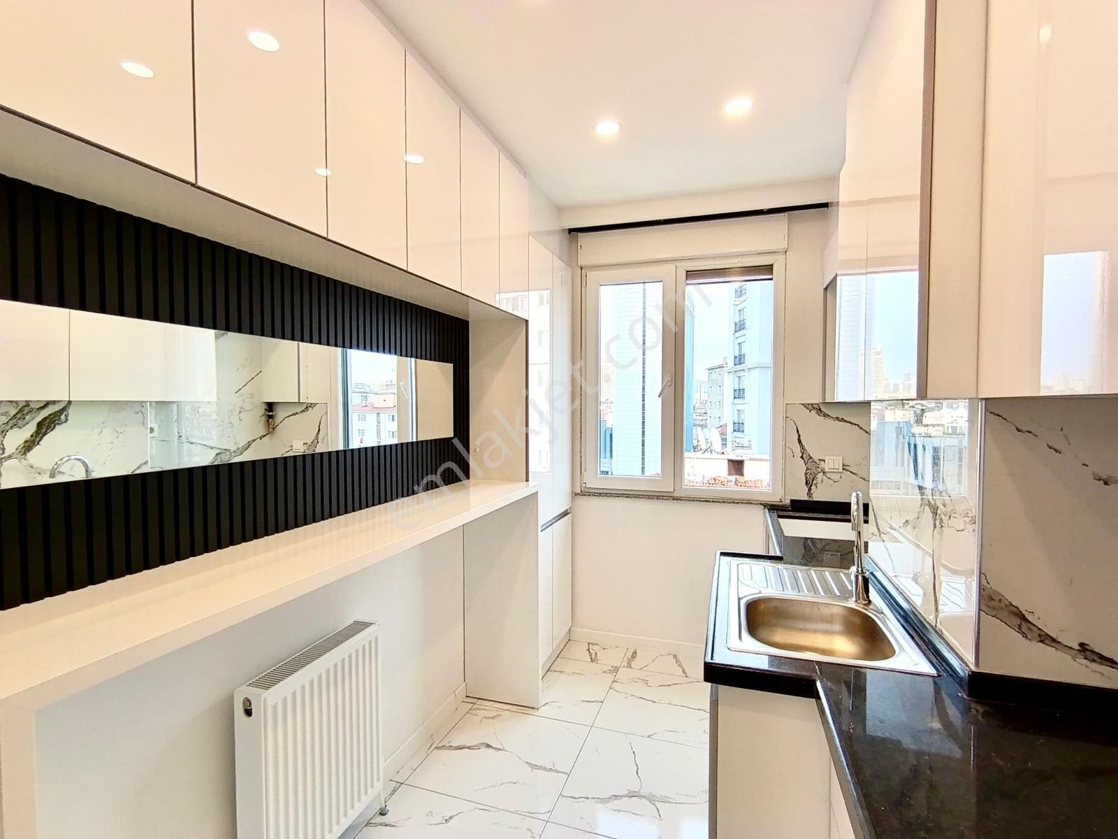 Kozyatağı Hilton Karşısı Satılık Ultra Lüks 4+1 Rezidans - Görsel 8