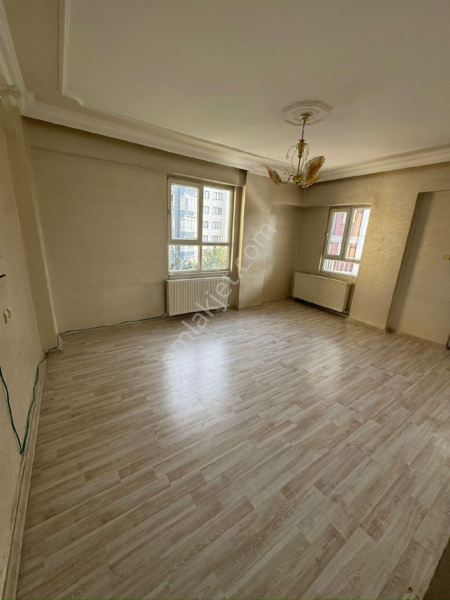 Yavuz Emlak Tan Satılık Daire Arakat Karaköprü Şenevler Mah 5 Oda - Görsel 18