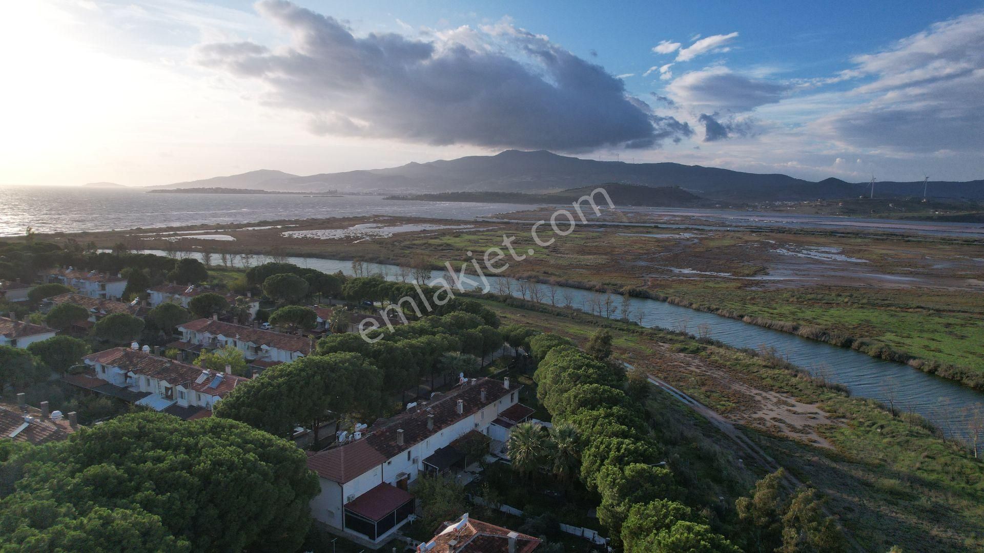 Egenin İncisi Çandarlı Tatil Köyünde Satılık Yazlık - Görsel 34