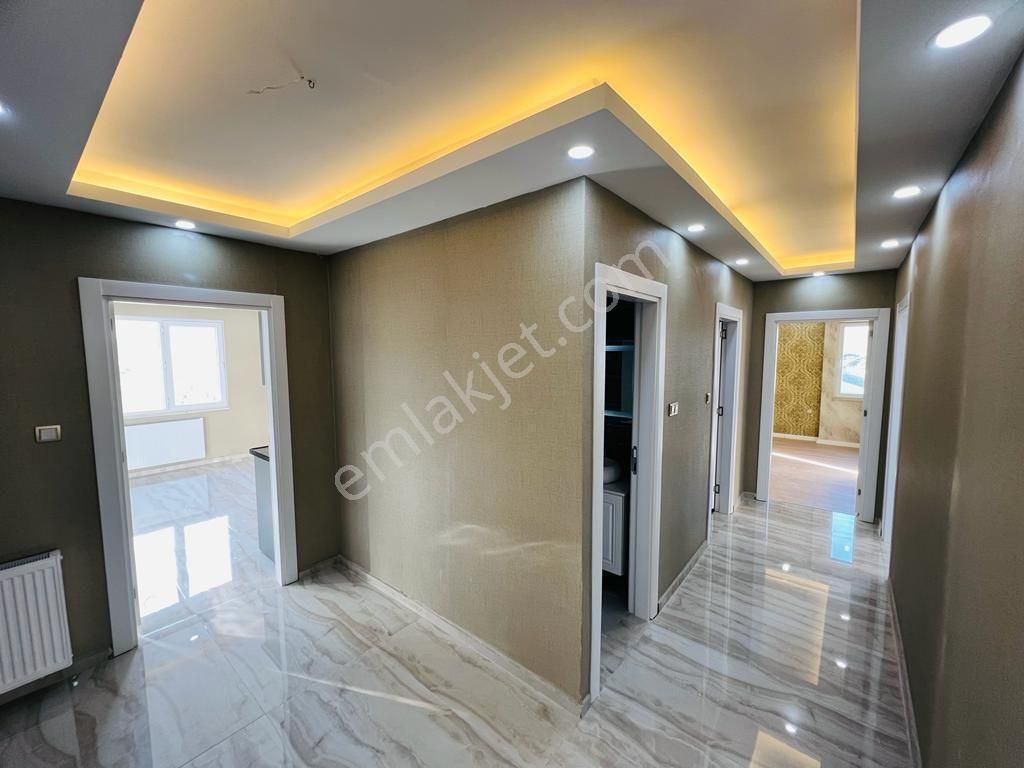 Yavuz Emlak Tan Satılık Daire Arakat Karaköprü Fuar Alanı Yanı 4 Oda - Görsel 10