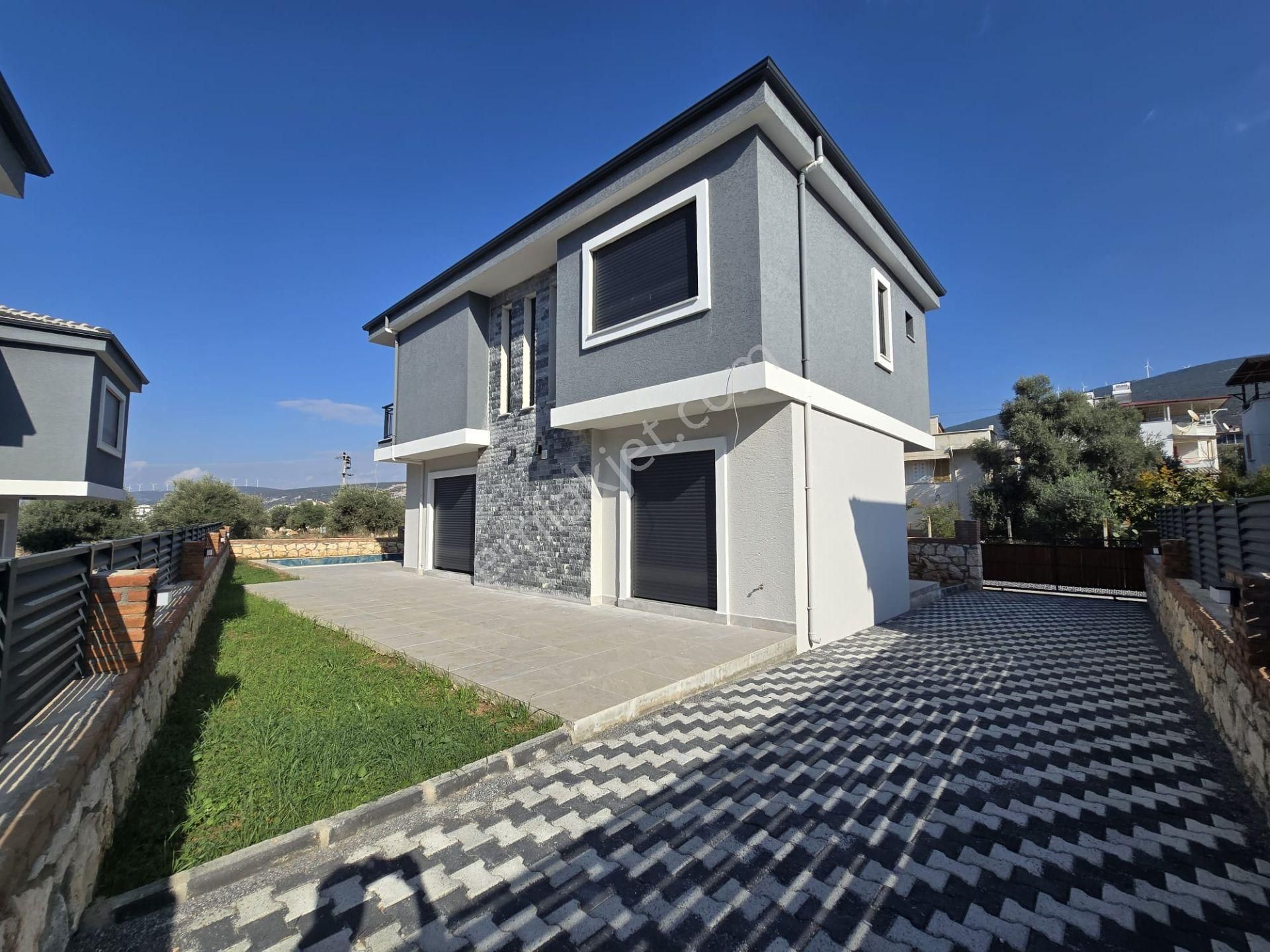 Tam Müstakil Ayrı Mutfak Havuzlu Villa - Görsel 3