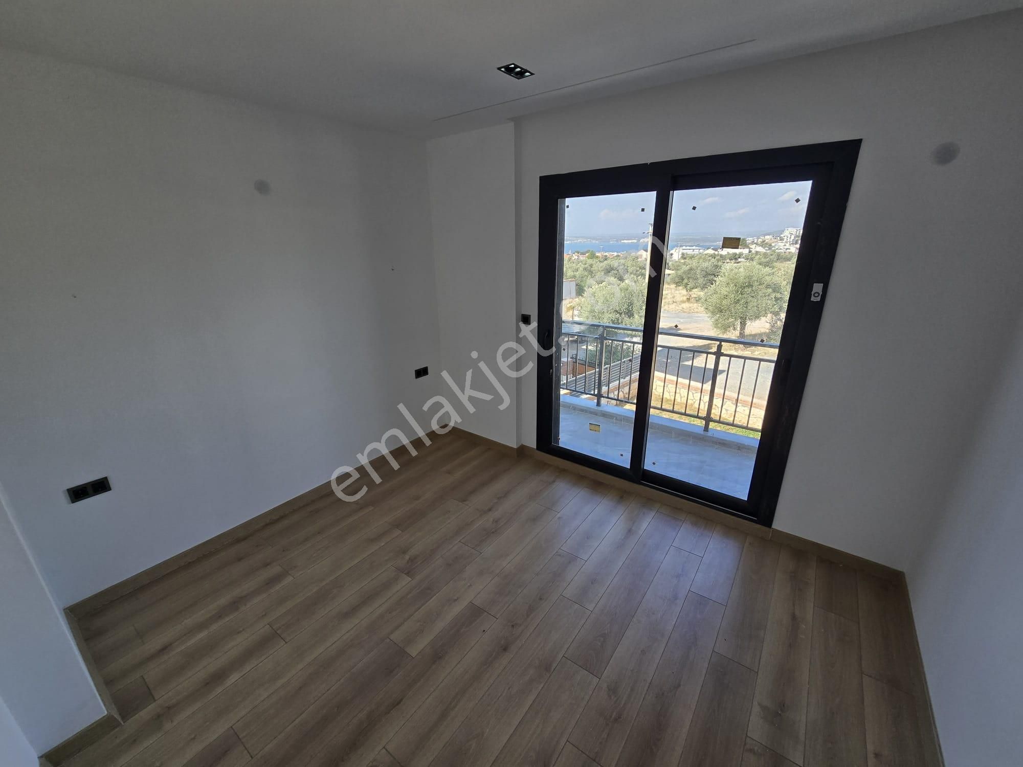 Tam Müstakil Ayrı Mutfak Havuzlu Villa - Görsel 19