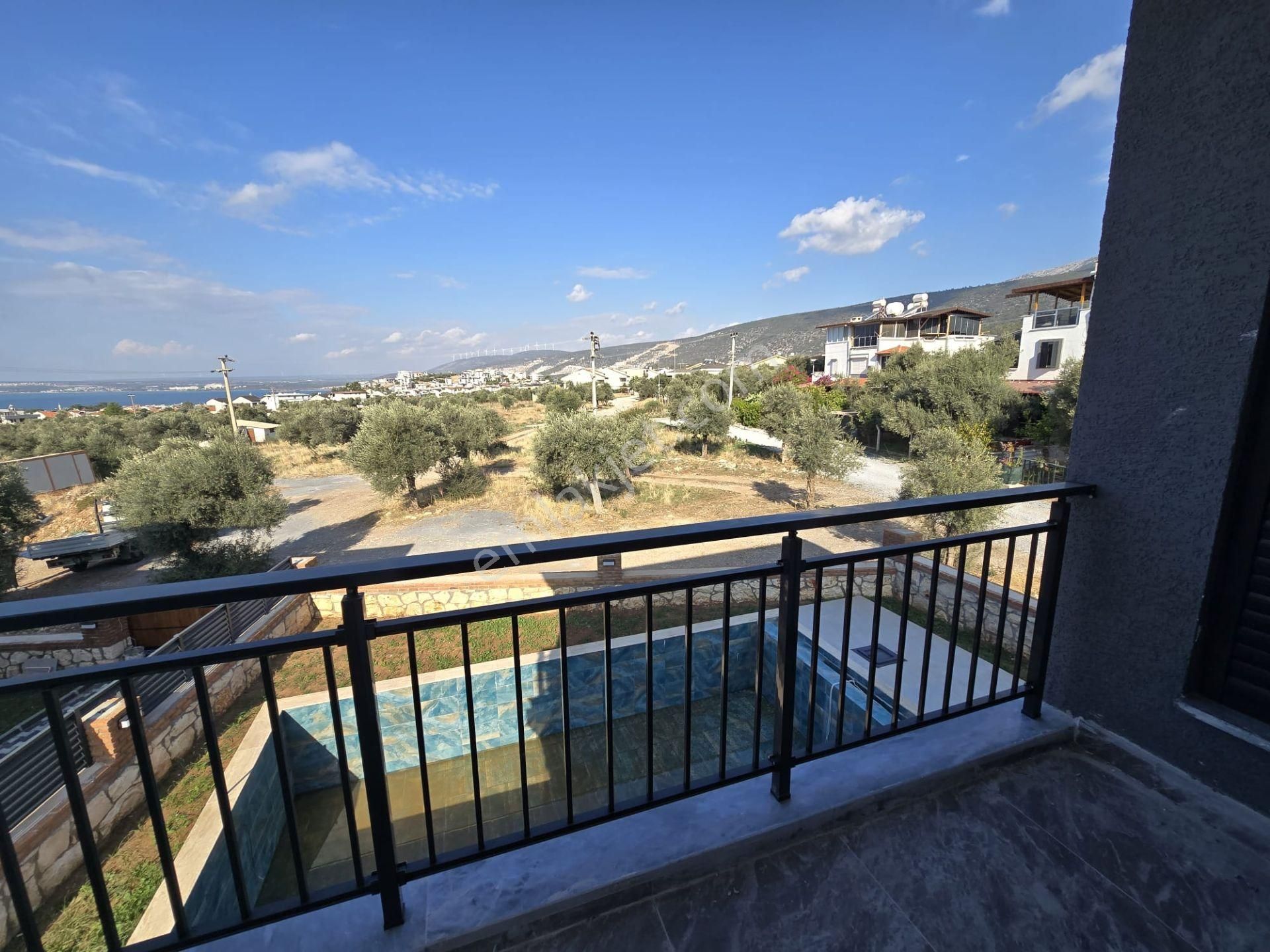 Tam Müstakil Ayrı Mutfak Havuzlu Villa - Görsel 29