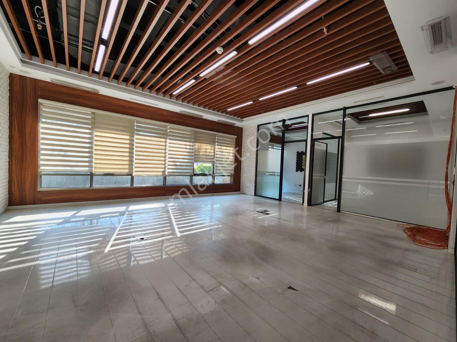 Nish İstanbul 458 M2 Giriş Katı Kapalı Alanlı Satılık Ofis - Görsel 13