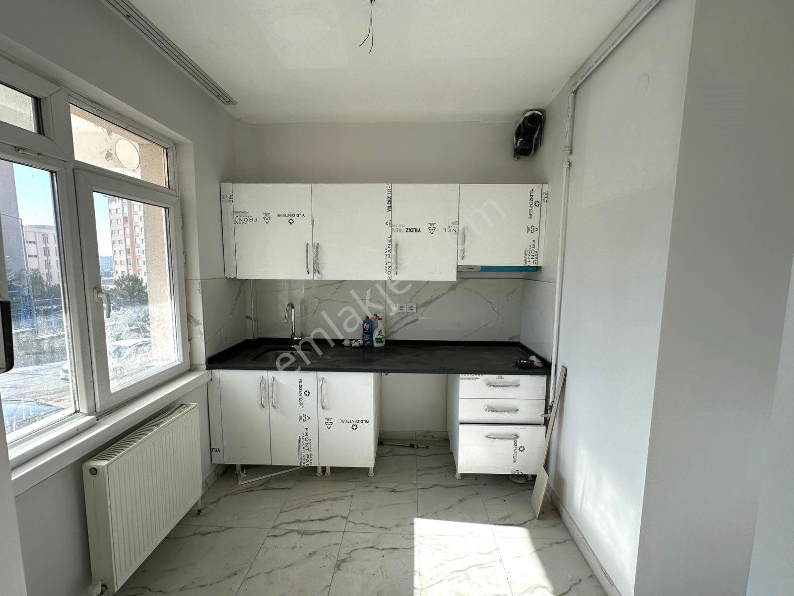 Emrah Mh.gülhane Hast.karşısında Yüksek Giriş Amarikan Mutfak Yapılı 3+1 Daire - Görsel 8