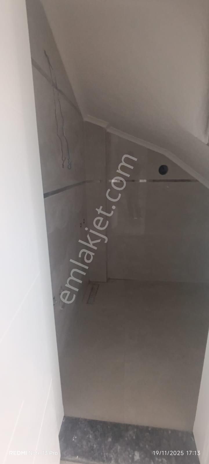 Hisar’da 4+1 Alt Katta Odası Bulunan Geniş Ferah Villa - Görsel 16