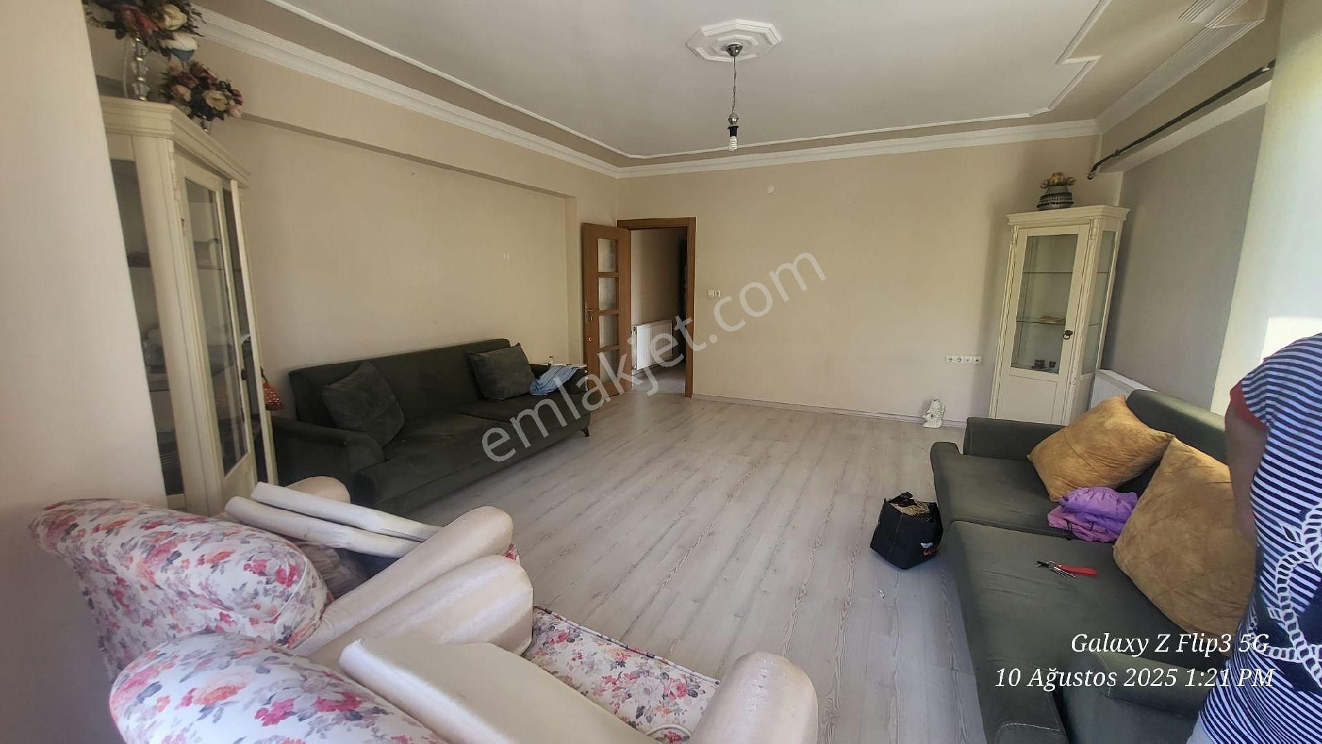 Karasuda 2+1 Mutfak Ayri 105 M2 Kiralık - Görsel 8