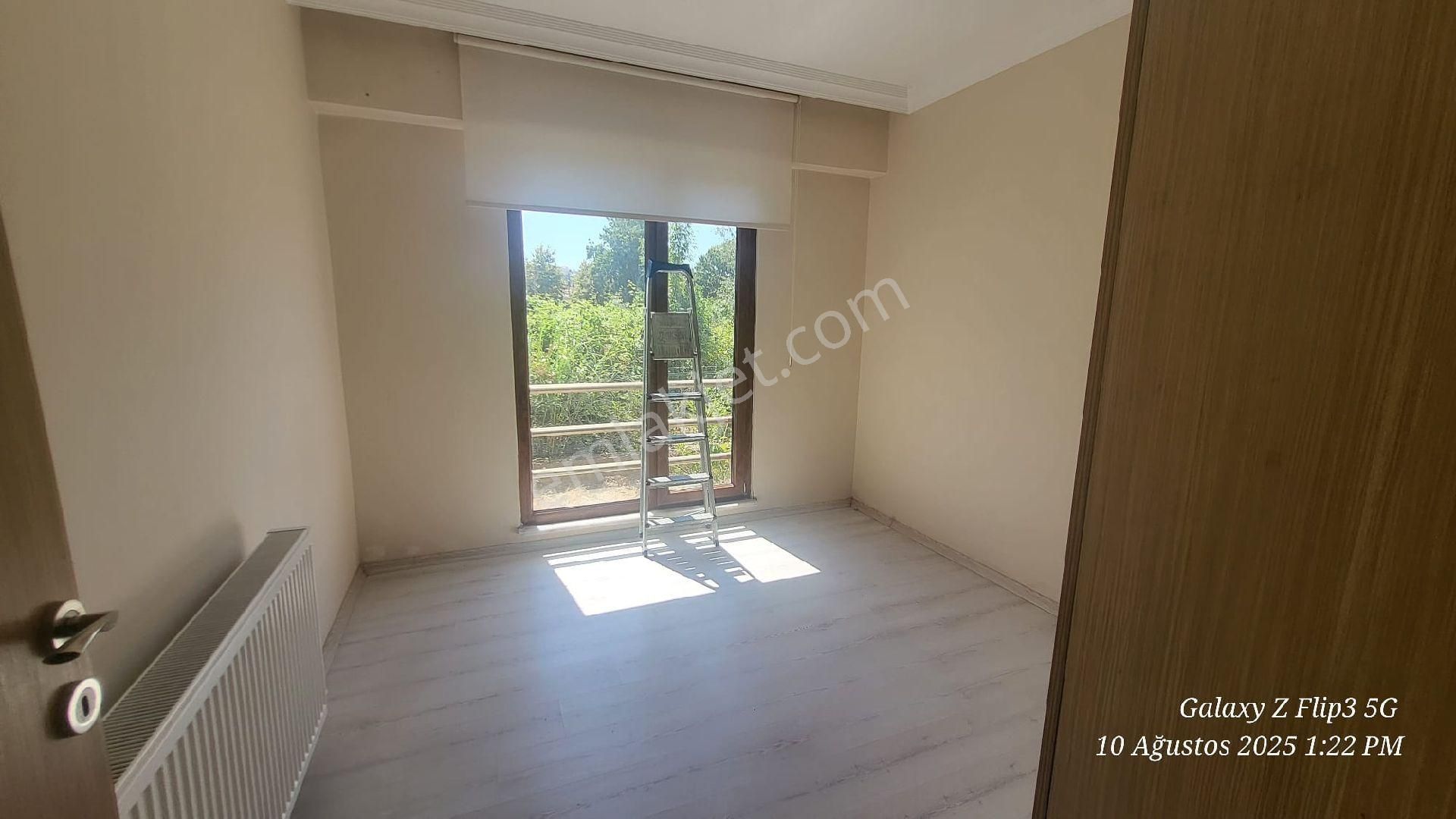 Karasuda 2+1 Mutfak Ayri 105 M2 Kiralık - Görsel 5
