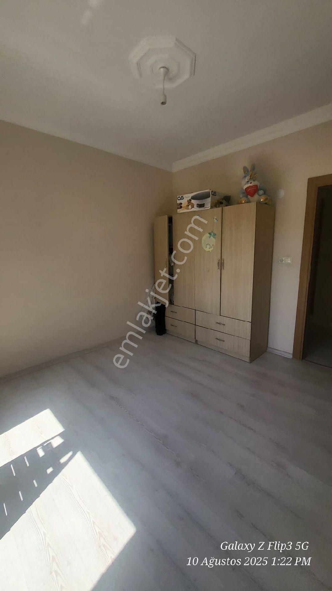 Karasuda 2+1 Mutfak Ayri 105 M2 Kiralık - Görsel 4
