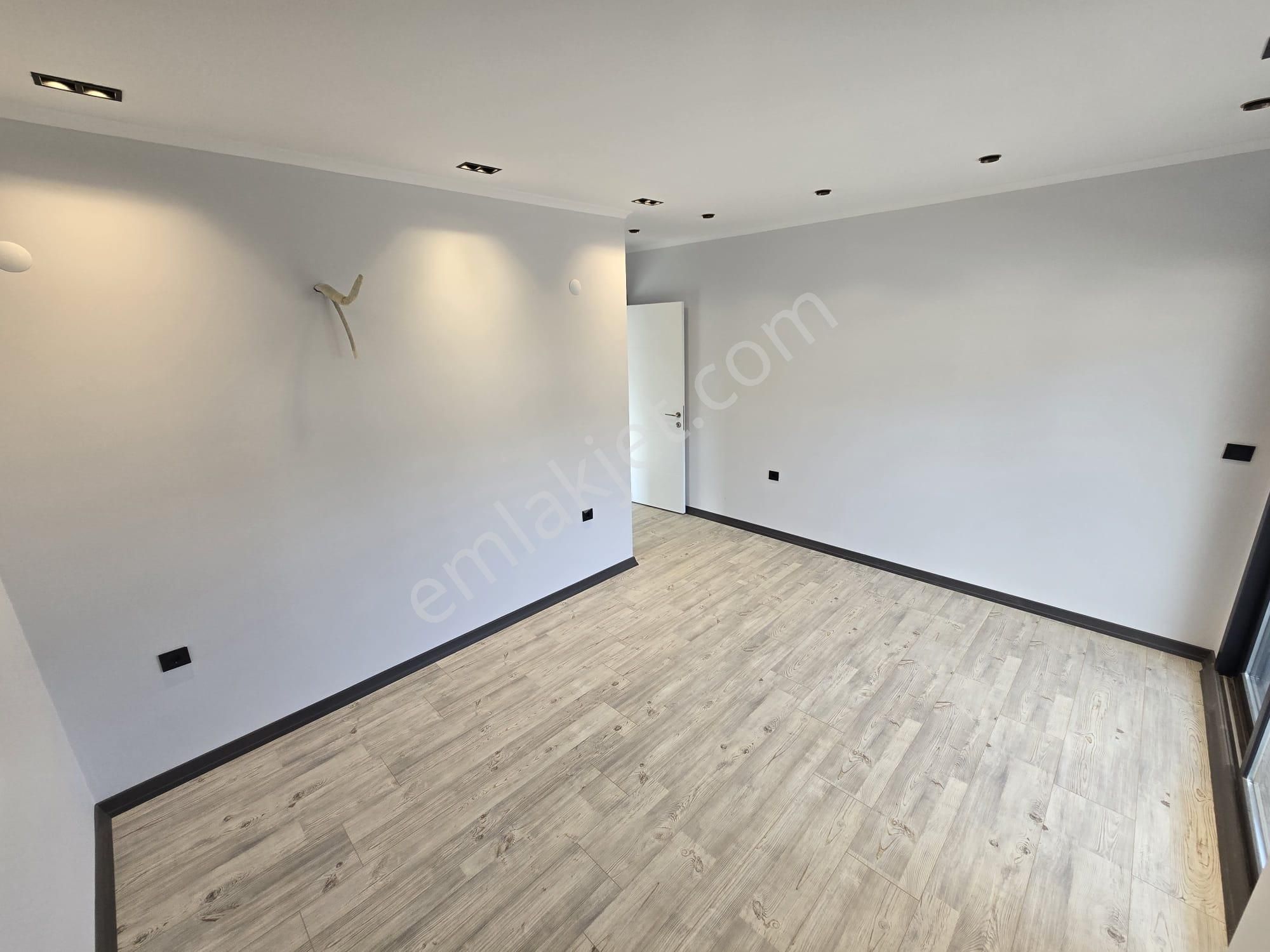 Tam Müstakil Havuzlu Villa - Görsel 18