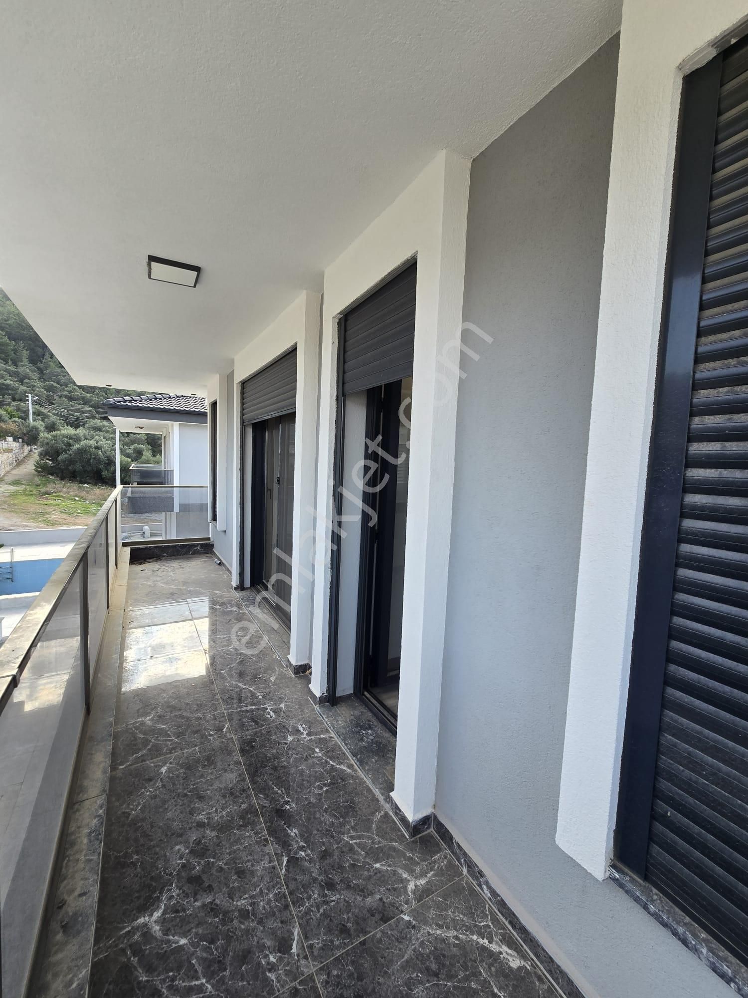 Tam Müstakil Havuzlu Villa - Görsel 28