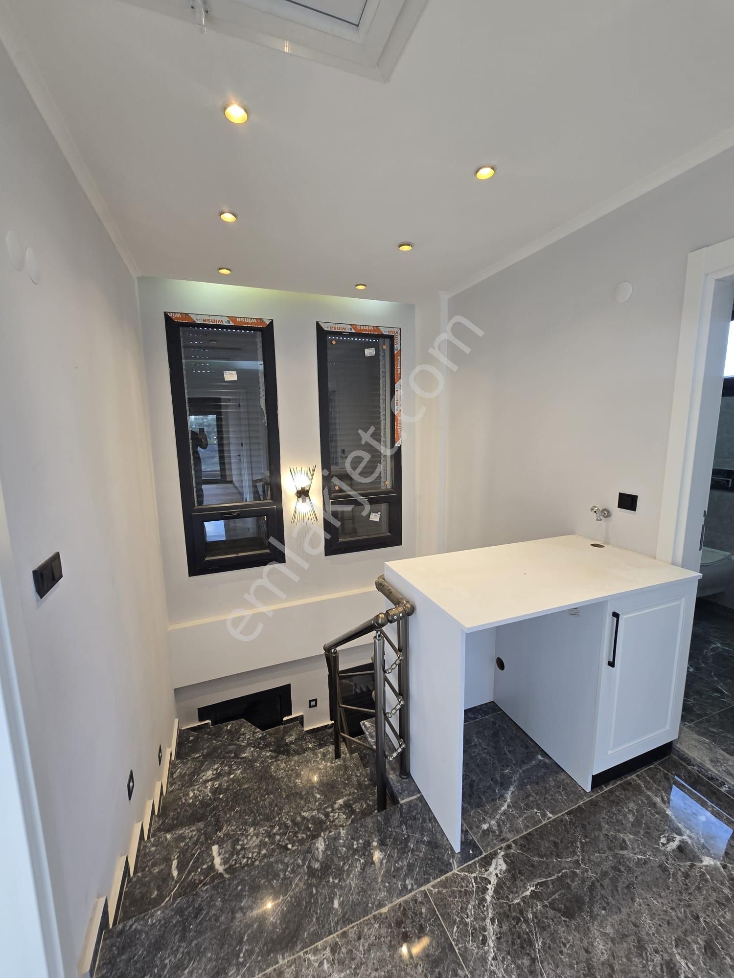 Tam Müstakil Havuzlu Villa - Görsel 23