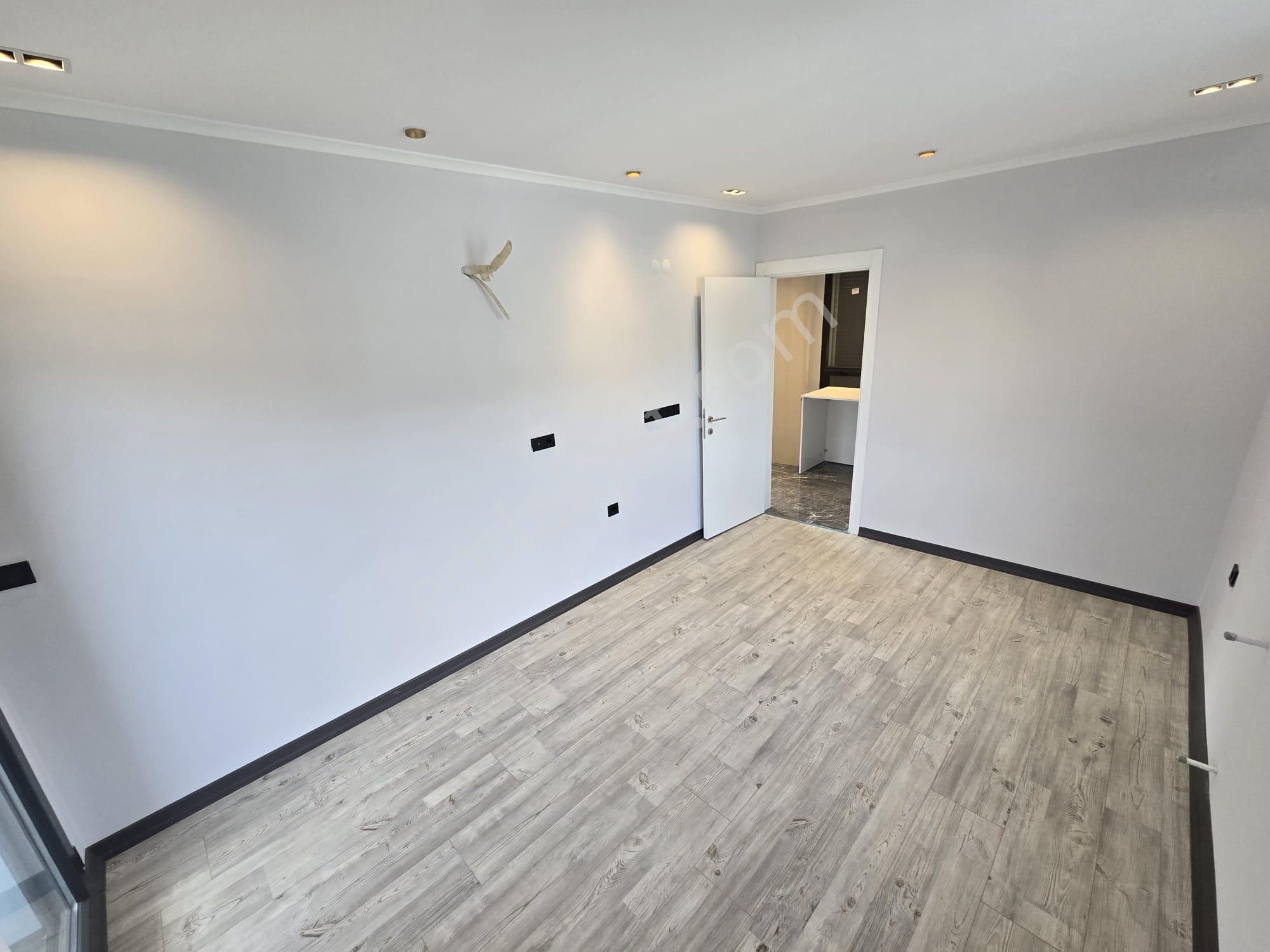 Tam Müstakil Havuzlu Villa - Görsel 21