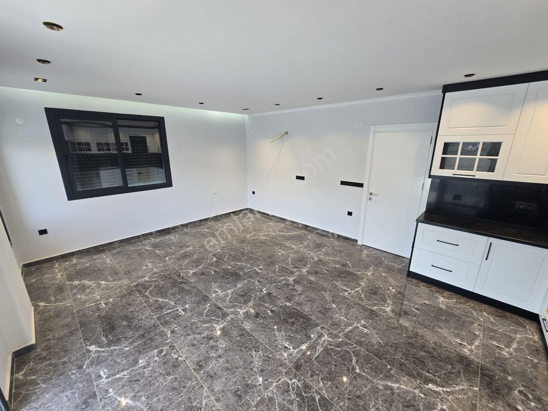 Tam Müstakil Havuzlu Villa - Görsel 11