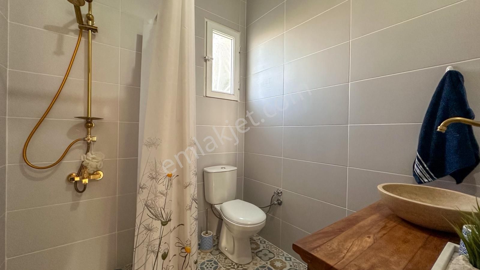 Selçuk'ta Satılık Kendine Ait Verandası Olan İki Adet Köy Evi - Görsel 30