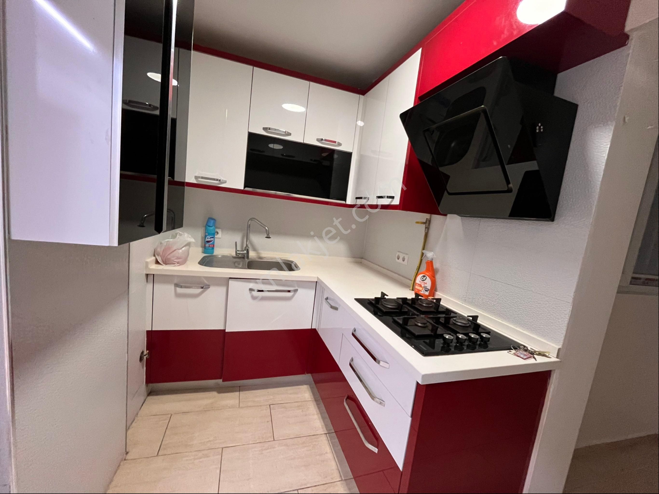 Hatay Pazaryeri Yakınında 2+1 90m2 Temiz Bakımlı Bahçeli