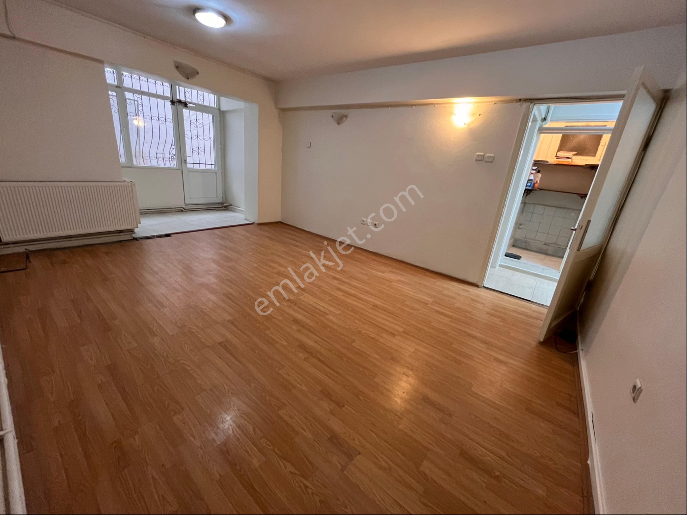 Hatay Pazaryeri Yakınında 2+1 90m2 Temiz Bakımlı Bahçeli - Görsel 6