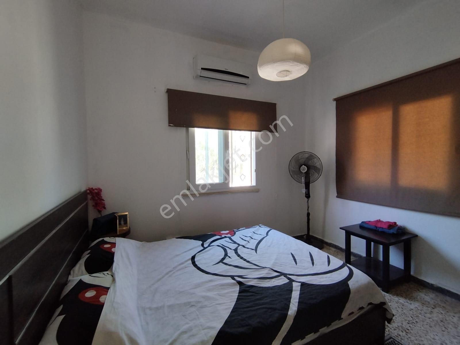 Girne Lapta’da Anayol Üzerinde, Bahçeli, Eşyalı Müstakil 2+2 Kiralık Ev !! - Görsel 12