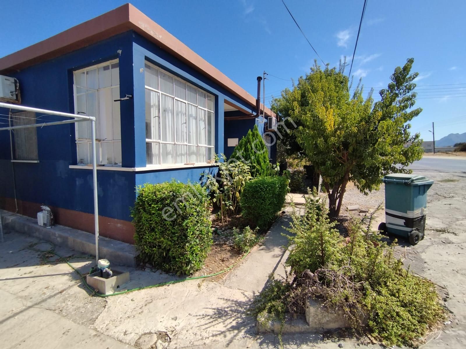 Girne Lapta’da Anayol Üzerinde, Bahçeli, Eşyalı Müstakil 2+2 Kiralık Ev !! - Görsel 3