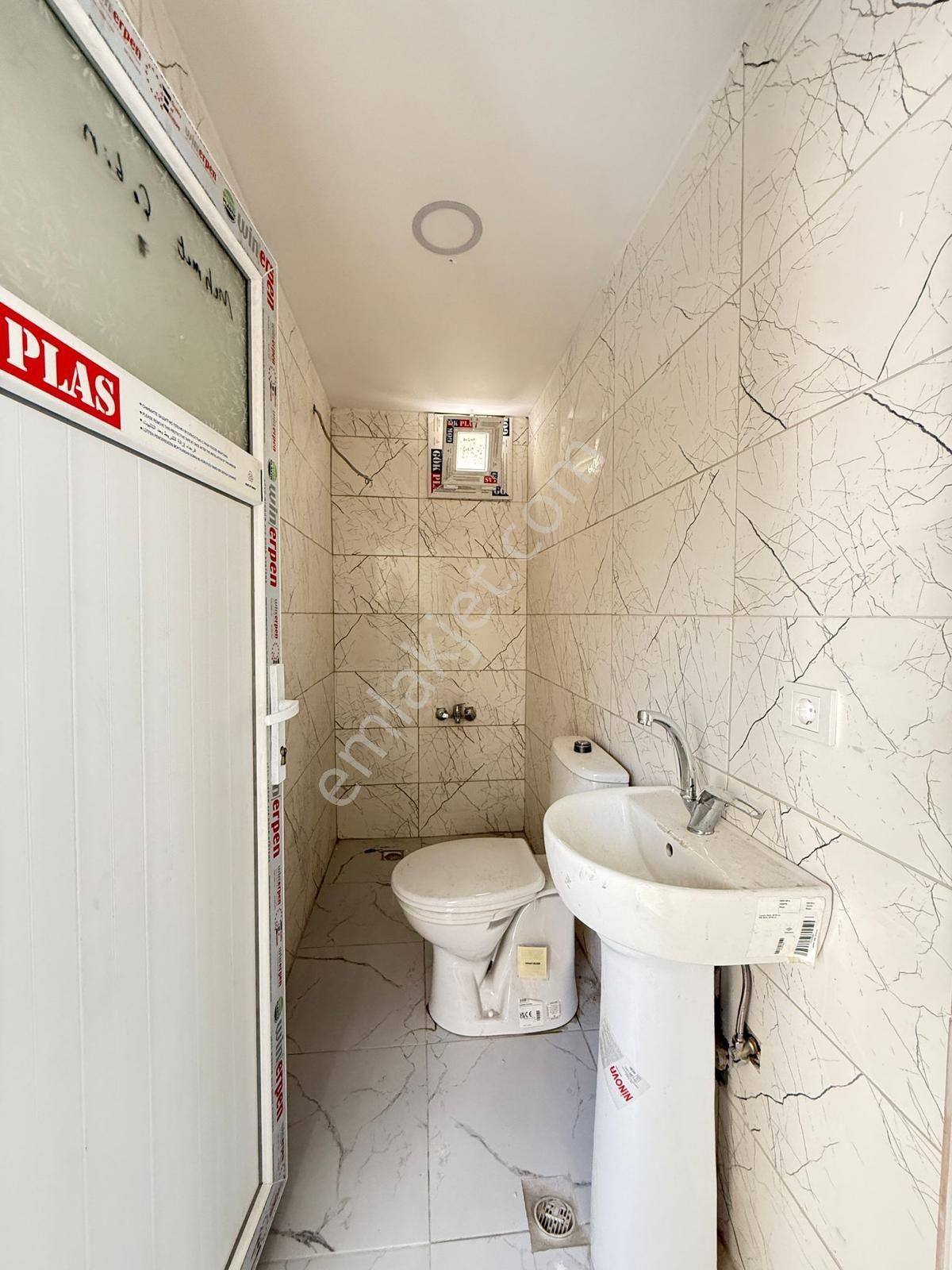 Remint’den Yeşilyurt Mahallesinde 2 Katlı Müstakil Satılık 64 M2 Arsa Tapulu Kaçmaz Fiyat! - Görsel 8