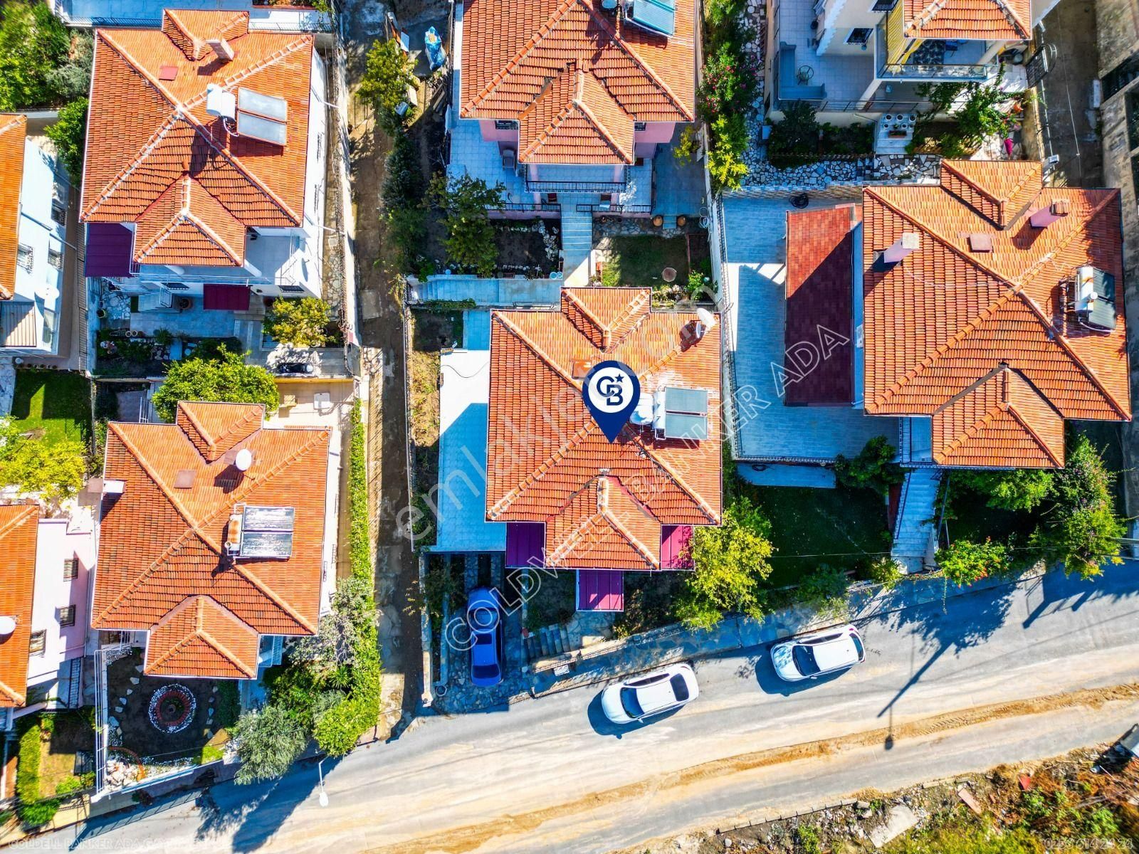 Kuşadası Rüya Villaları'nda Geniş Teraslı Satılık Villa! - Görsel 3