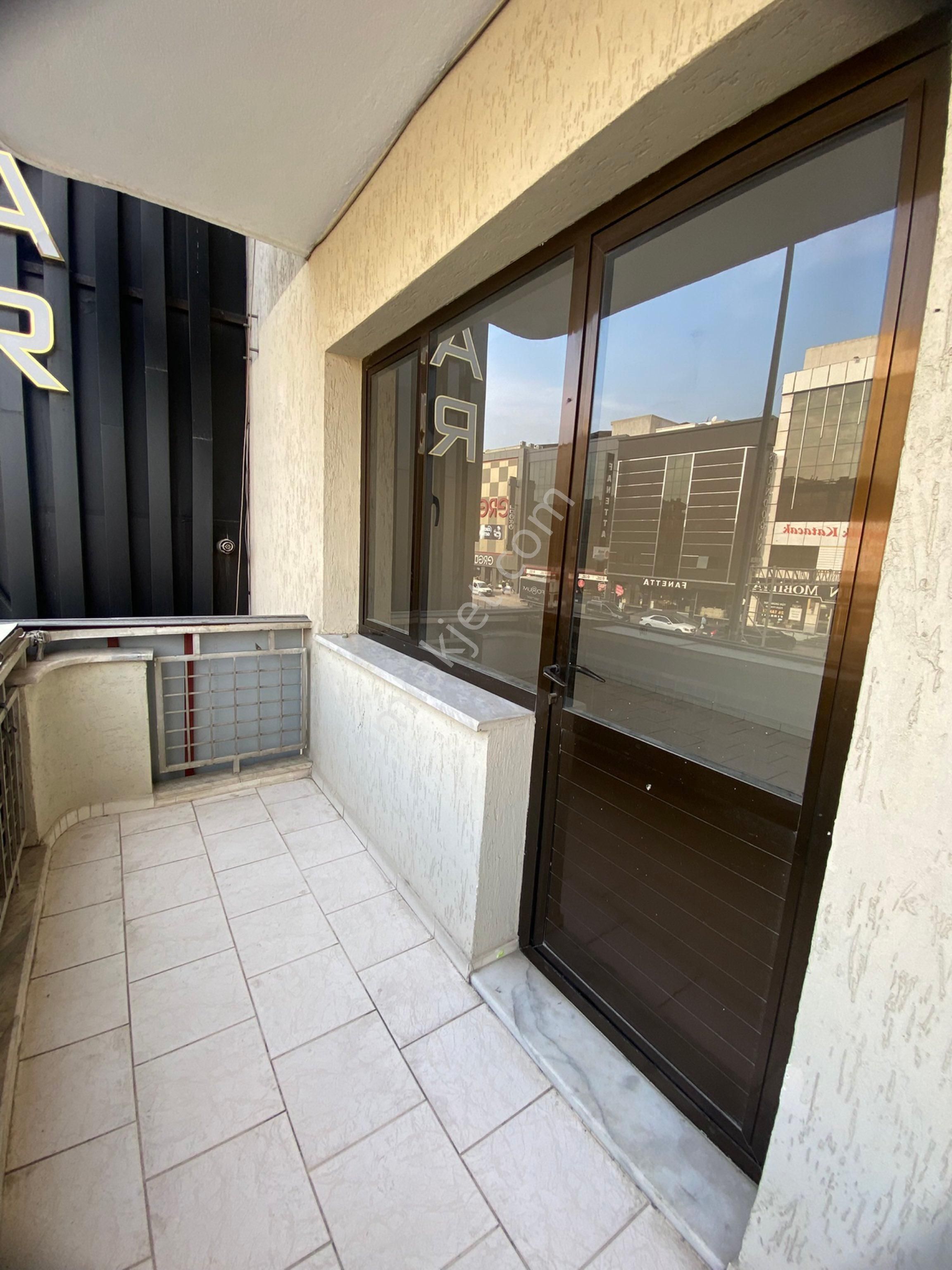 Anadolu Cd Üzeri Çiğli Merkez 3+1 Kiralık - Görsel 5