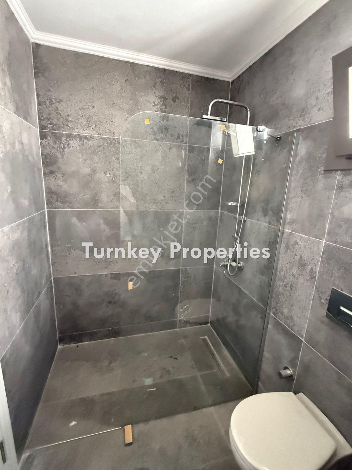 Kiralık Ticari Mülk – Ana Yola Cepheli Showroom + Stüdyo Blok (toplam 450 M²) - Görsel 24