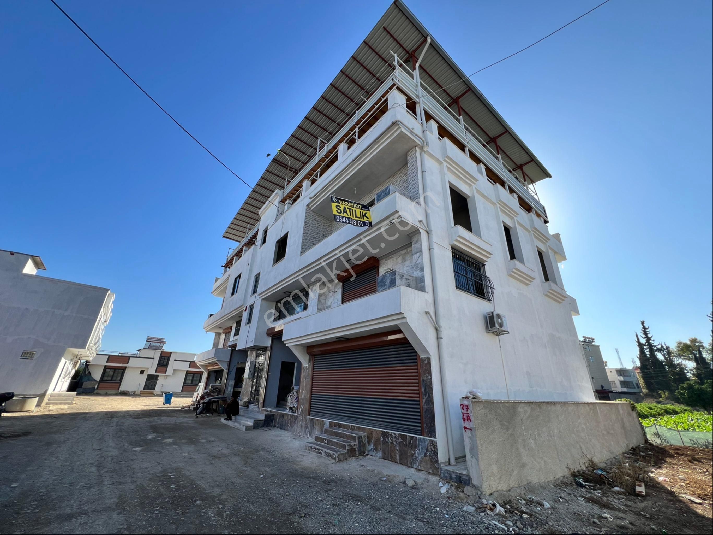 Seyhan Akkapıda Satılık 2 Daire Ofis Ve İşyeri