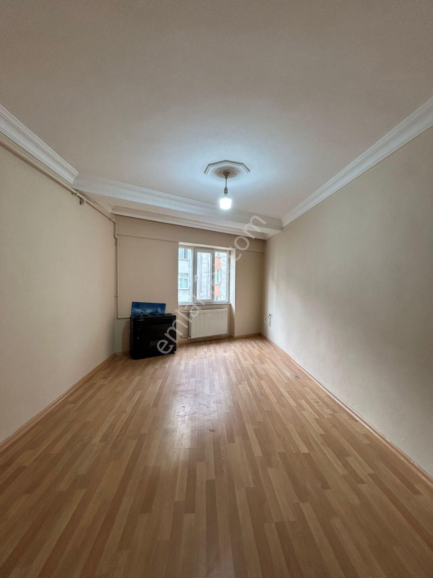 Esenyurt Meydana Komşu Merkezi Konumda 2+1 Ara Kat Satılık Daire - Görsel 11