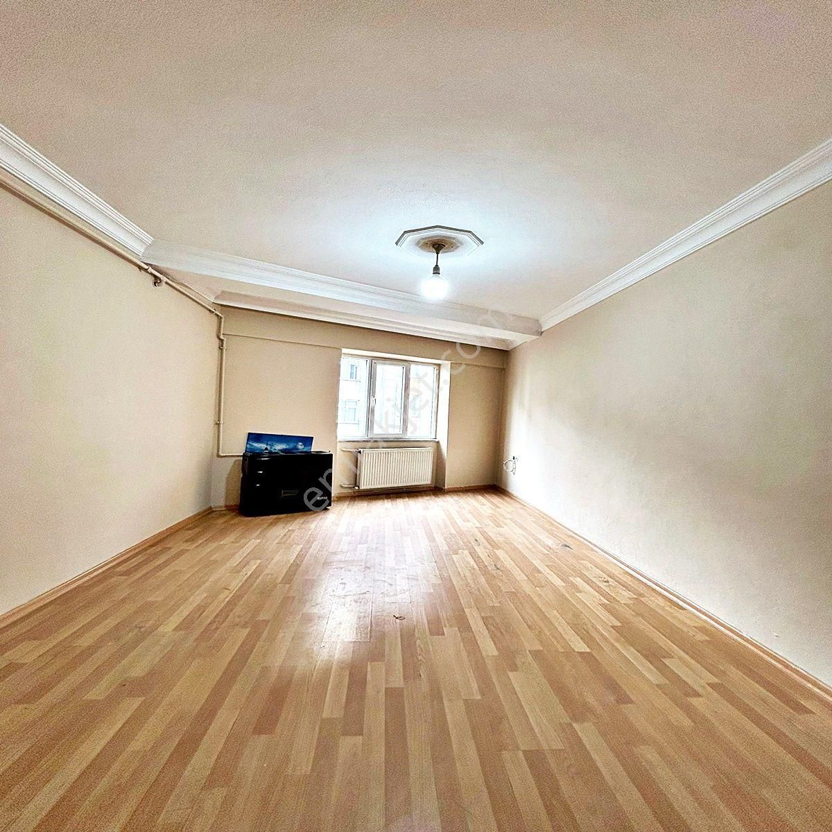 Esenyurt Meydana Komşu Merkezi Konumda 2+1 Ara Kat Satılık Daire - Görsel 17