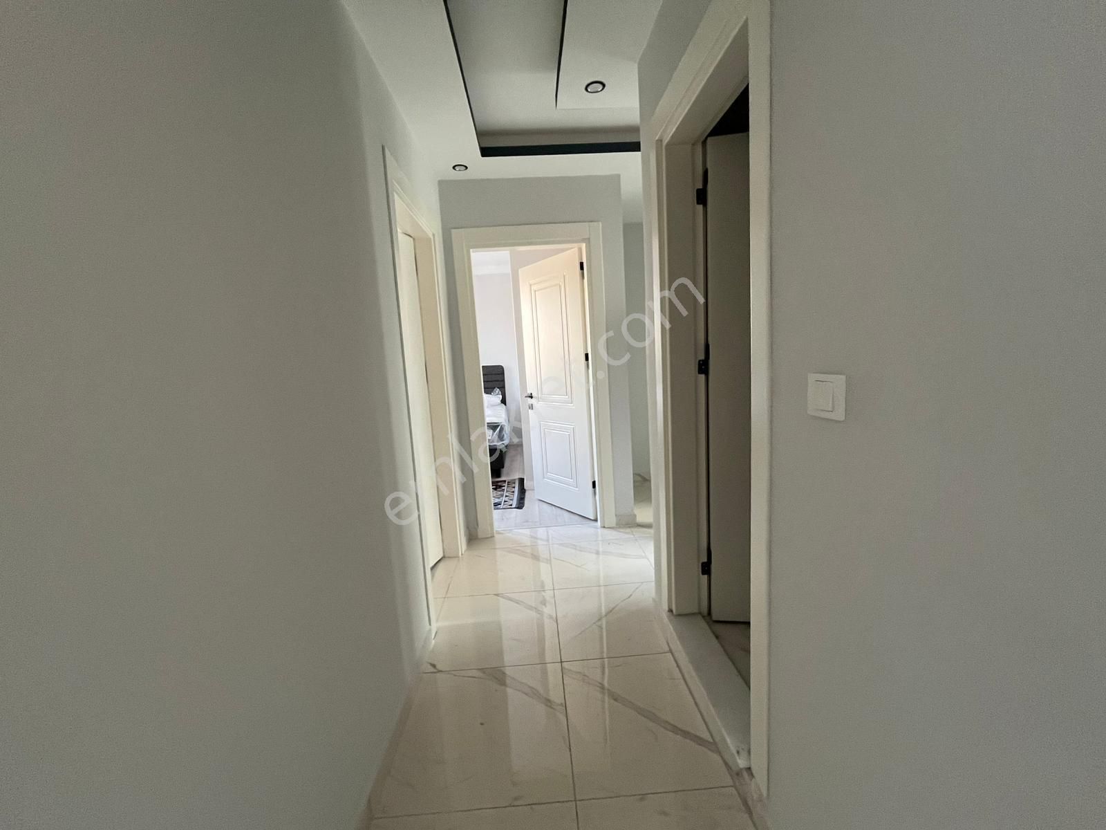 Didim Yeni Mahallede Asansörlü 2+1 Daire - Görsel 8