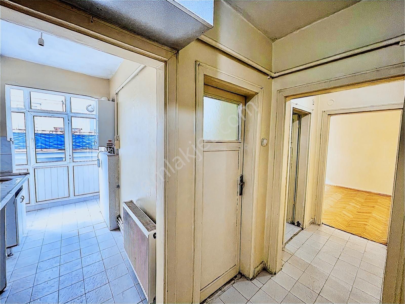 Abidinpaşa Gülistan Sok 2+1 Metroya Tıp Fak. Askerlik Şb Yakın