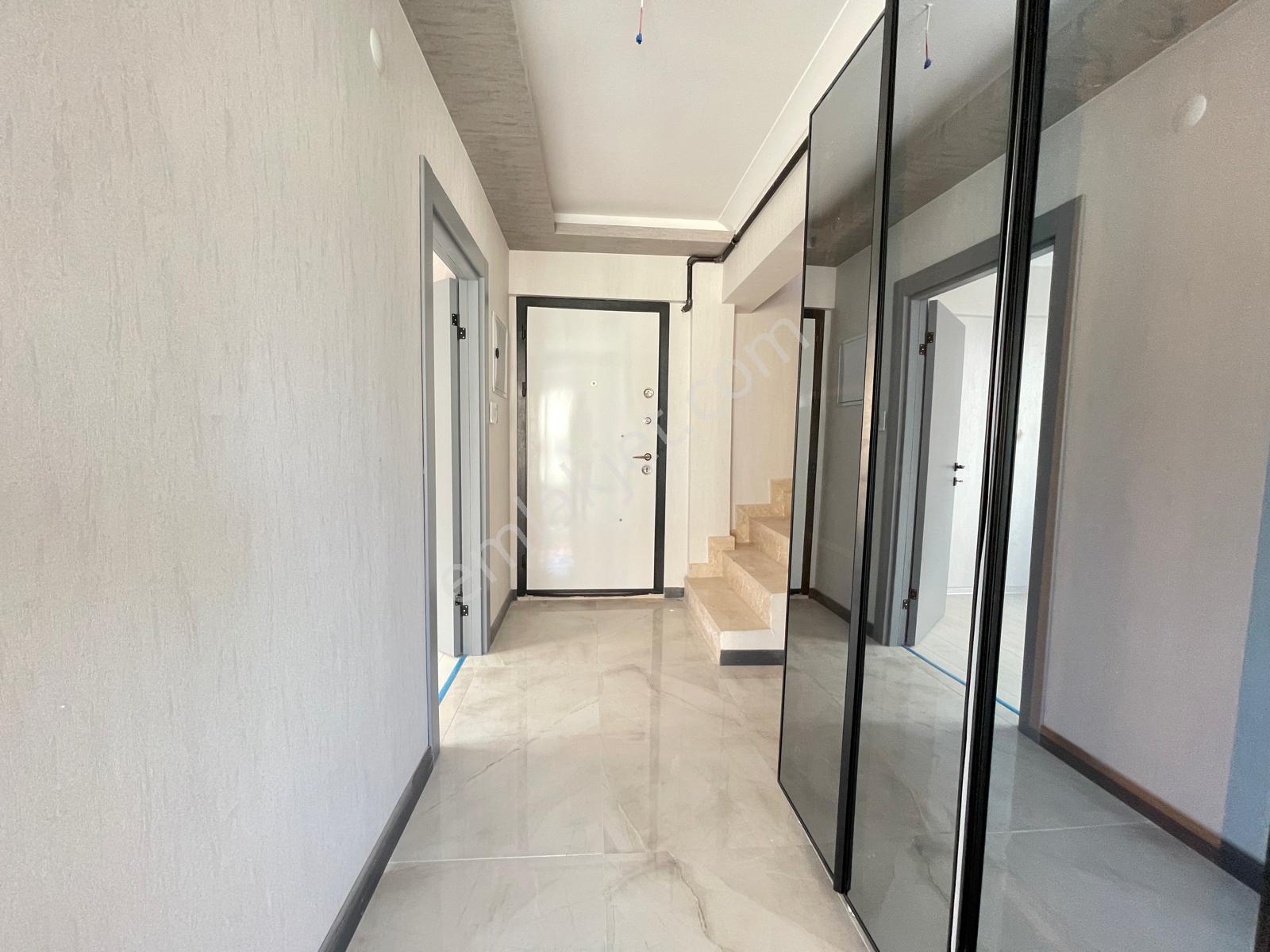 Kariyerden Karargahtepe Satılık Lüks Dubleks Daire