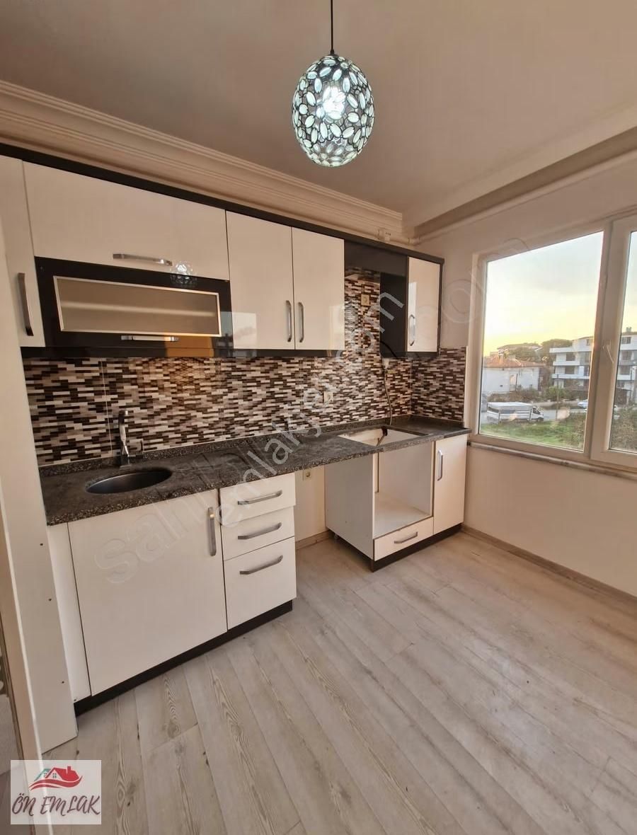 Ön Emlak'tan Burhaniye Bahçelievlerde Satılık Geniş 3+1 Daire! - Görsel 9