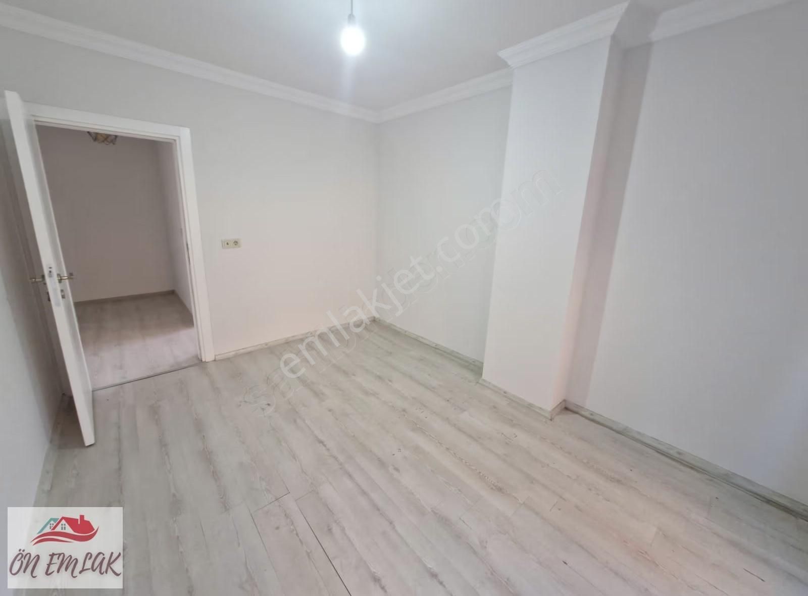 Ön Emlak'tan Burhaniye Bahçelievlerde Satılık Geniş 3+1 Daire! - Görsel 17