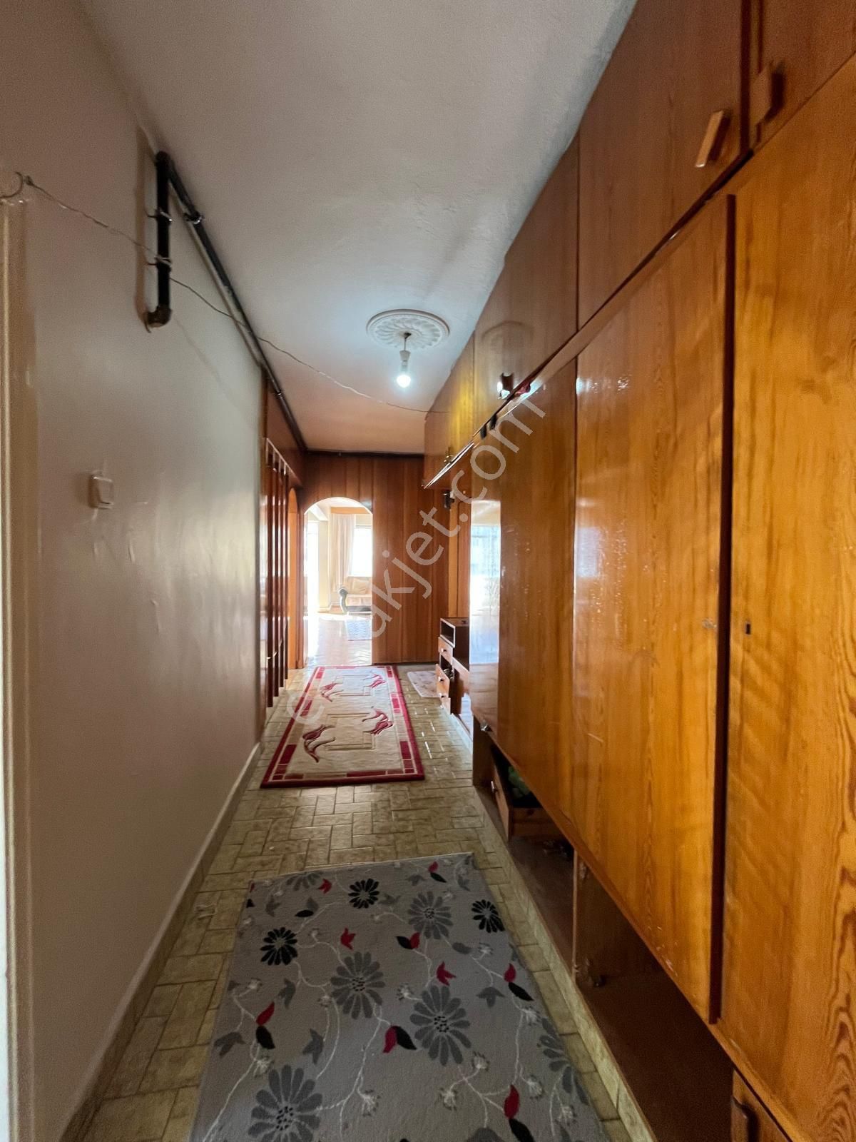 Uca’dan Stadyum Karşısı Merkez De Satılık 3+1 Daire.! - Görsel 18