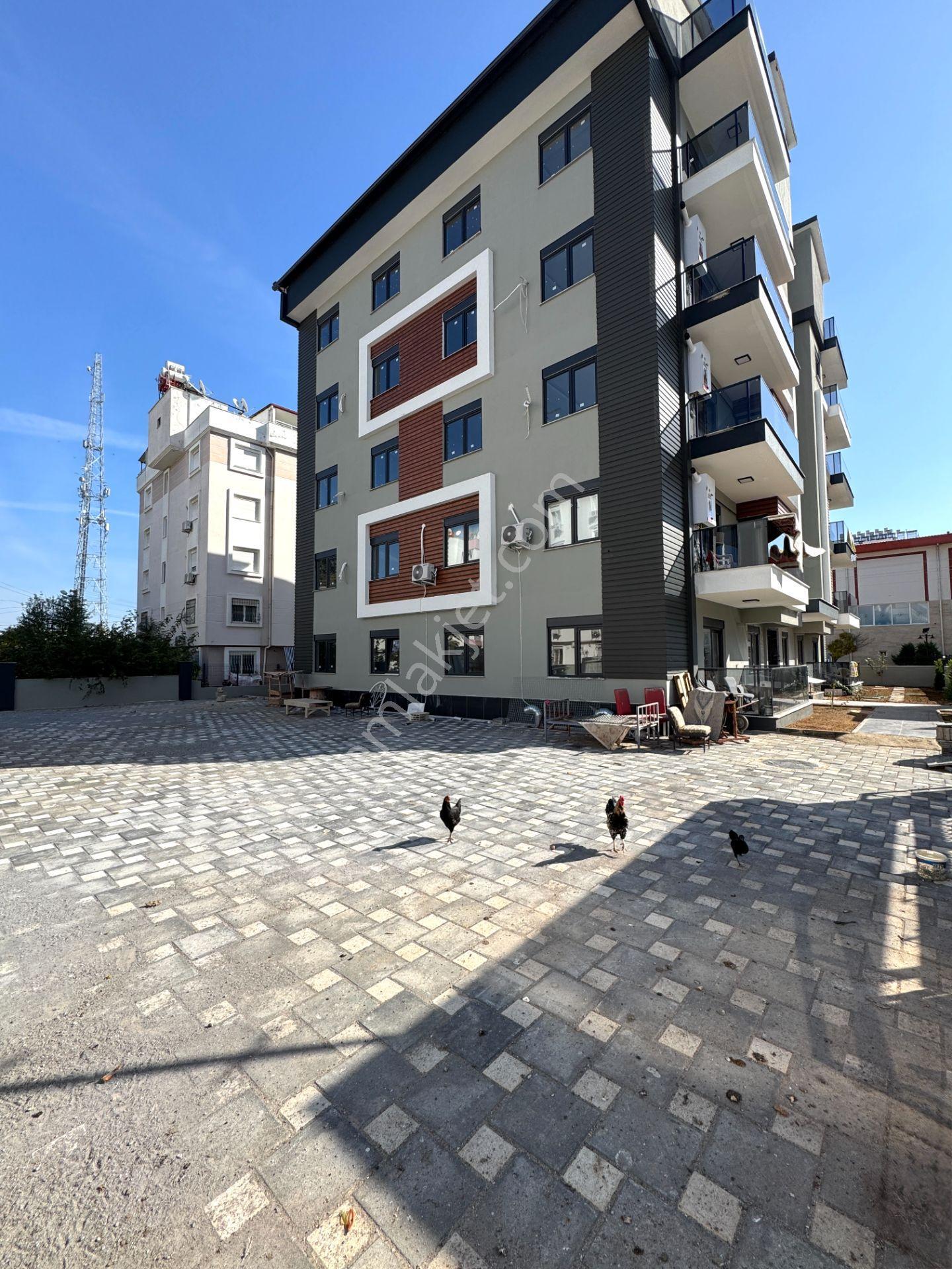 Kızıltoprak Merkezi Konumda Sıfır 4+1 Dubleks Daire - Görsel 28