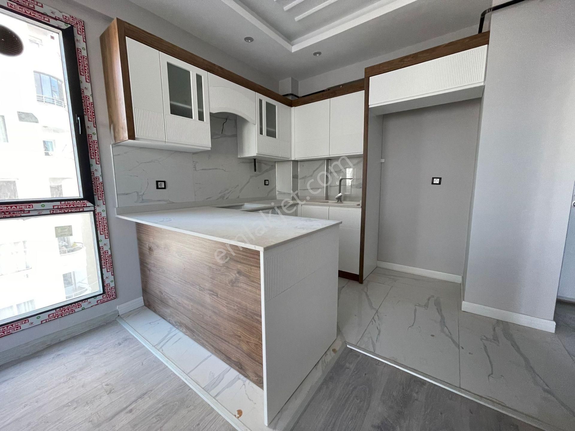 Karınca'dan Seymenli'de Deniz Manzaralı Lüx Sitede 1+1 Satılık