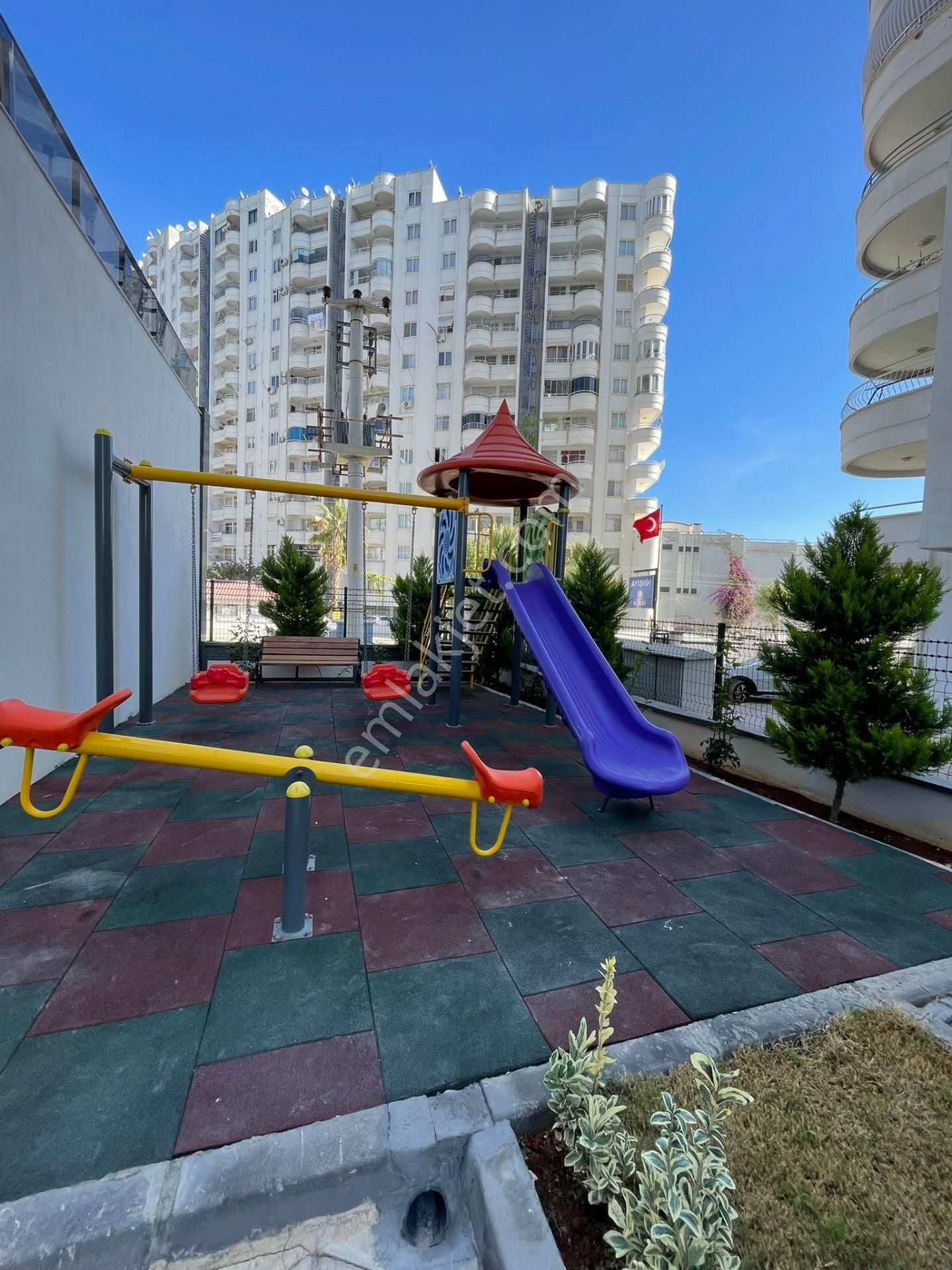 Karınca'dan Seymenli'de Deniz Manzaralı Lüx Sitede 1+1 Satılık - Görsel 23