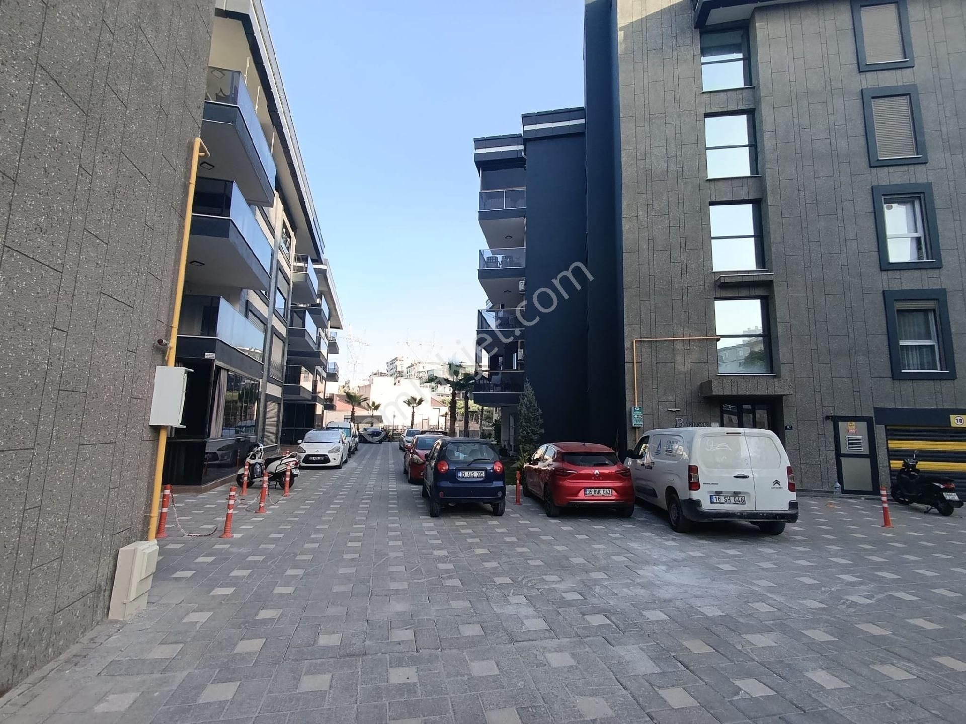 Kuşadası Değirmenderede Havuzlu Sitede Satılık 2+1 85 M2 Süper Daire - Görsel 11