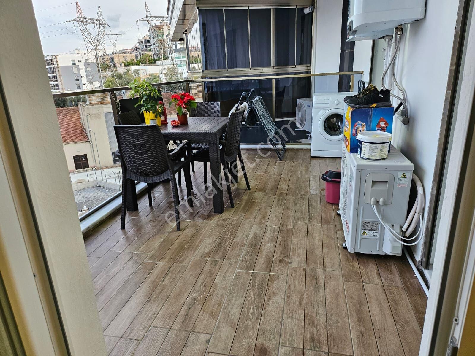 Kuşadası Değirmenderede Havuzlu Sitede Satılık 2+1 85 M2 Süper Daire - Görsel 31