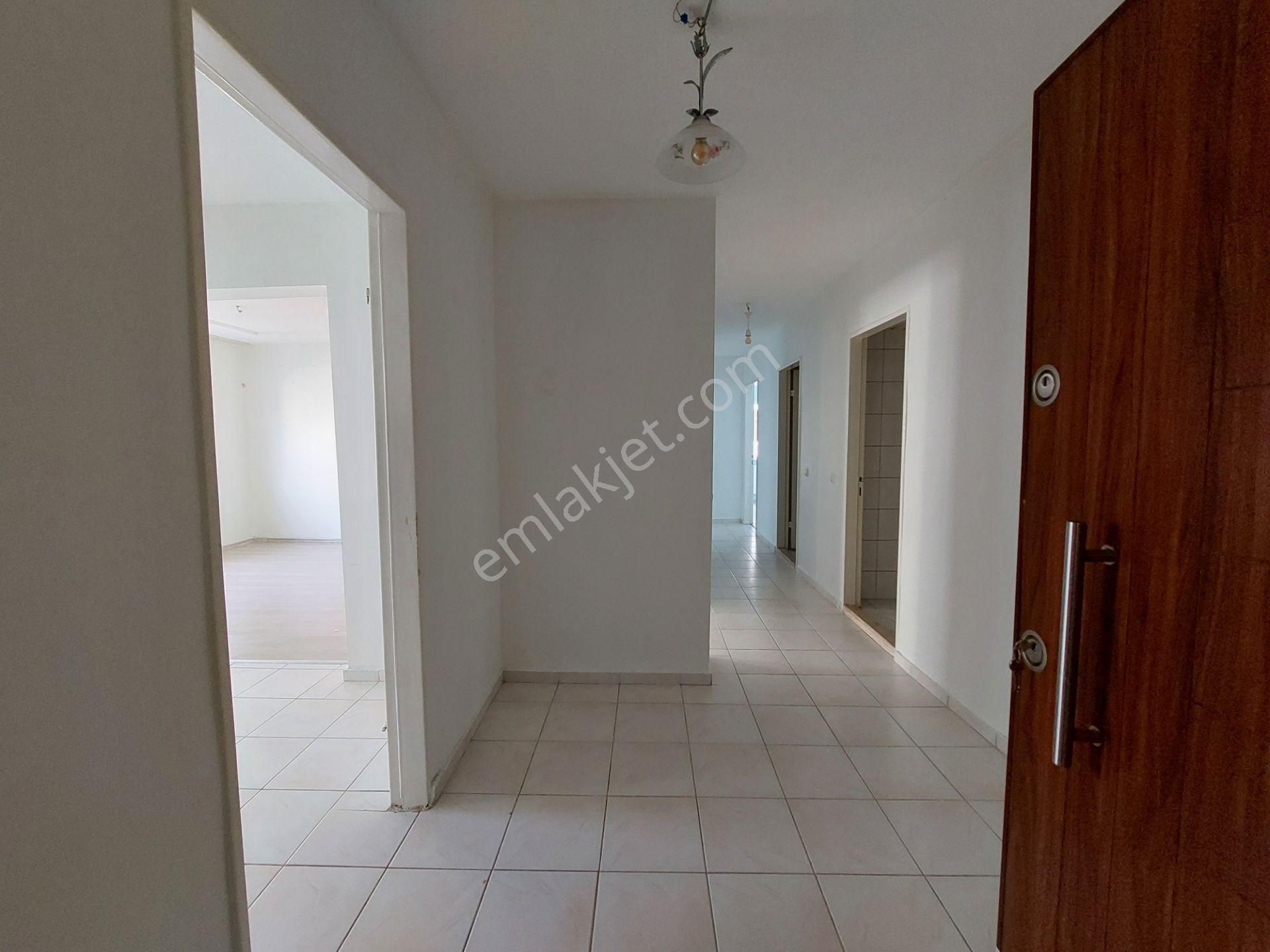 Karşıyaka Zübeyde Hanım Mah Toki De Kiralık 2+1 Ara Kat Daire - Görsel 4