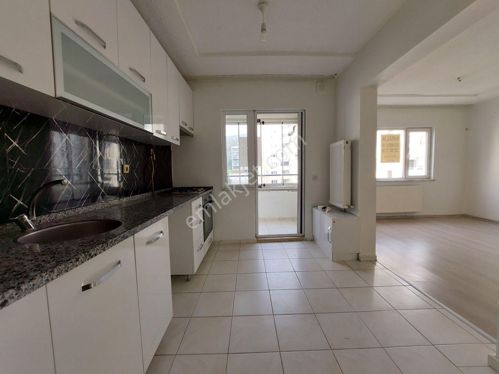 Karşıyaka Zübeyde Hanım Mah Toki De Kiralık 2+1 Ara Kat Daire - Görsel 5